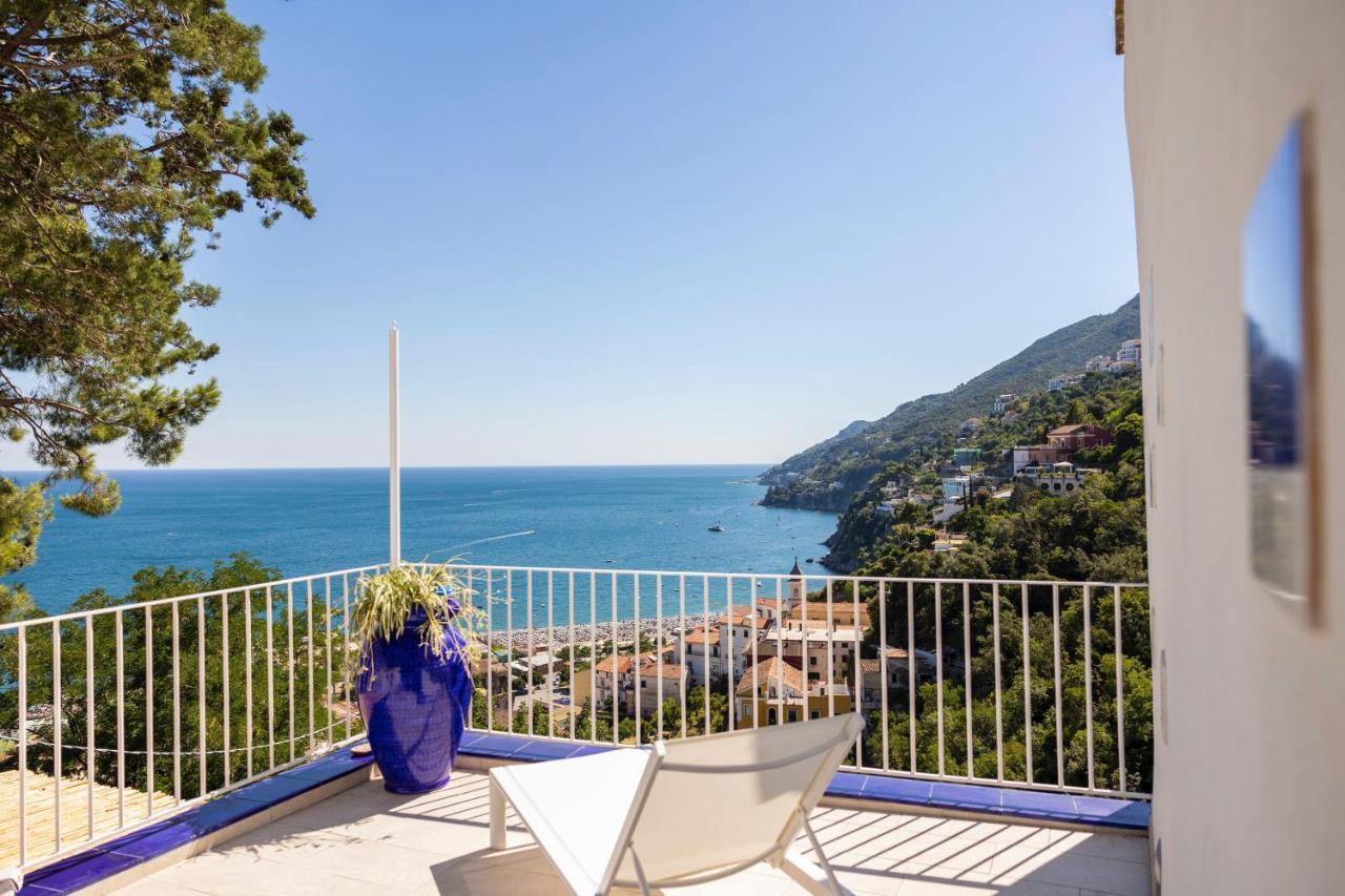 Decori Suites Amalfi Coast - Free Parking Vietri Eksteriør billede