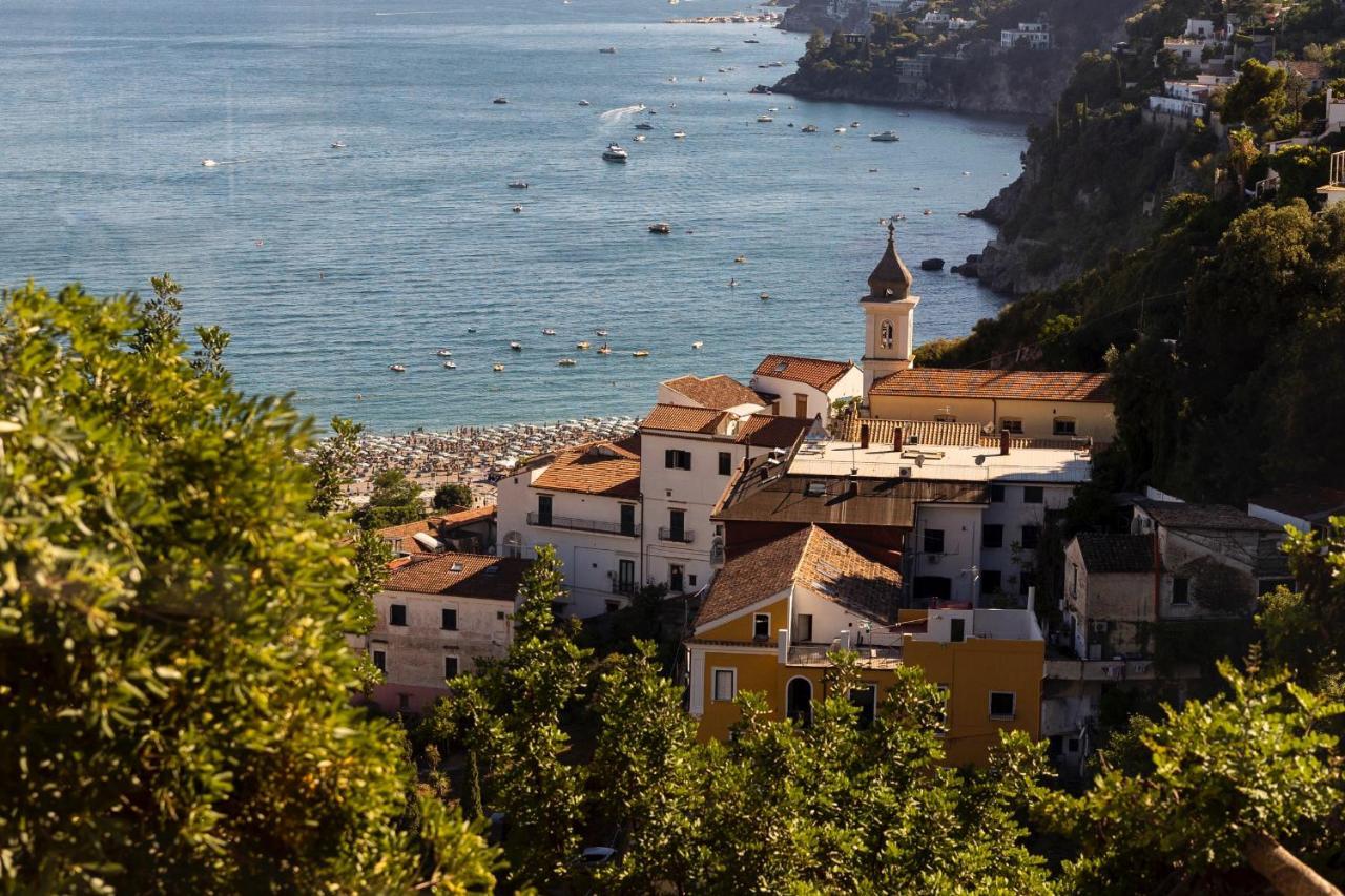 Decori Suites Amalfi Coast - Free Parking Vietri Eksteriør billede